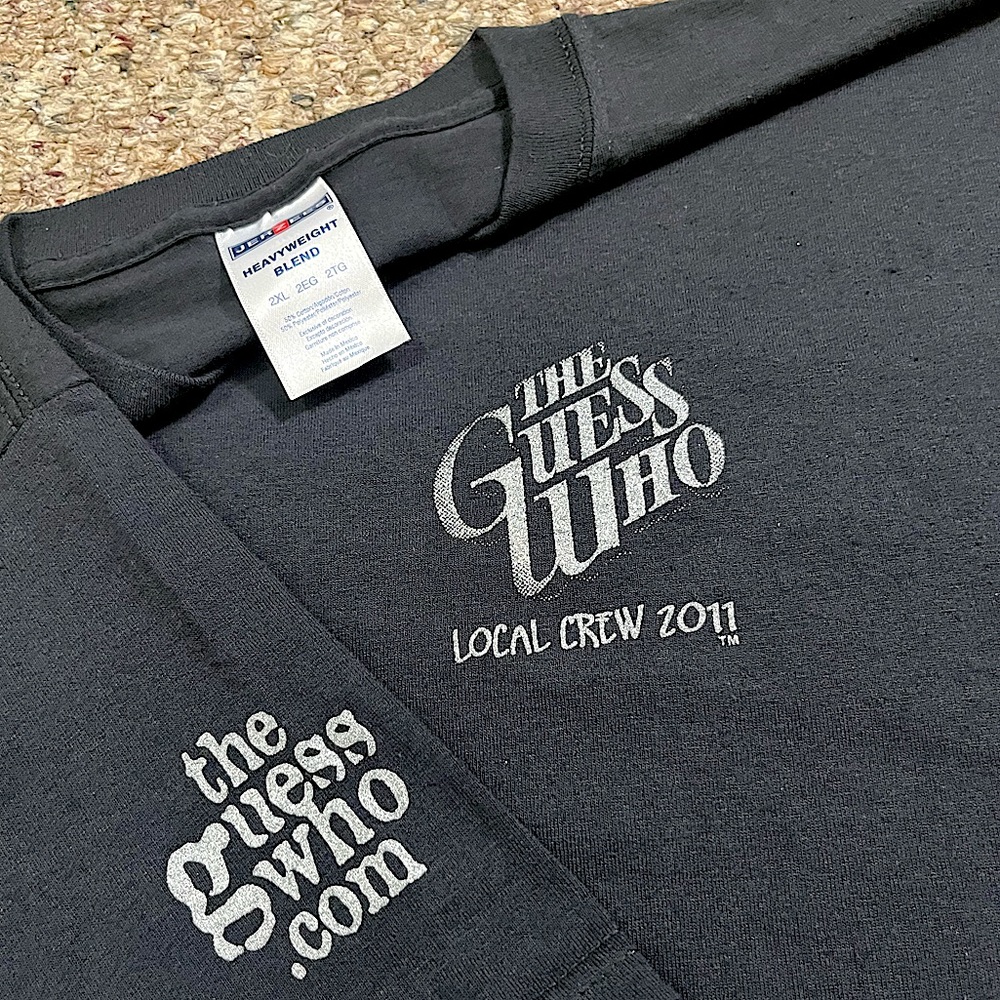 🎸 '11 The Guess Who Band Local Crew Chest Piece Sleeve Logo Touring Retro Tee
